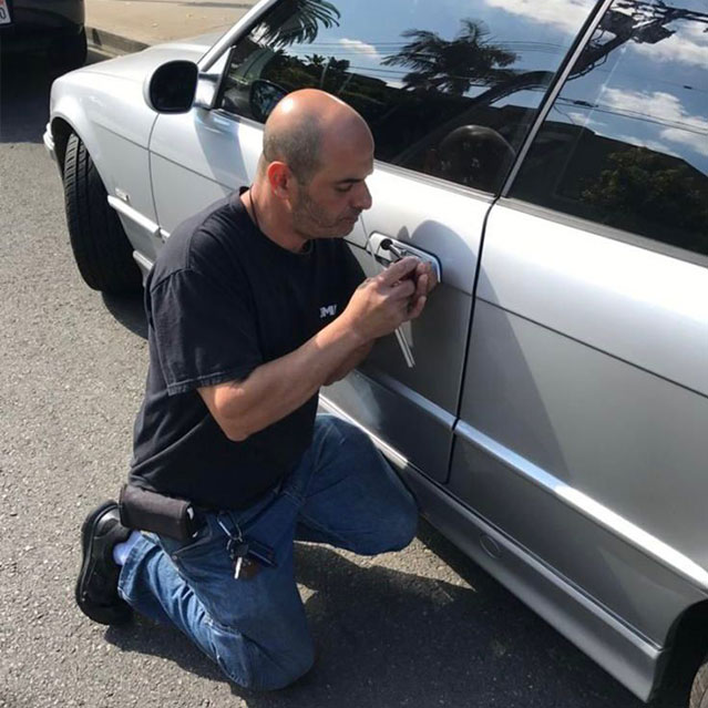car-lockout-service-img
